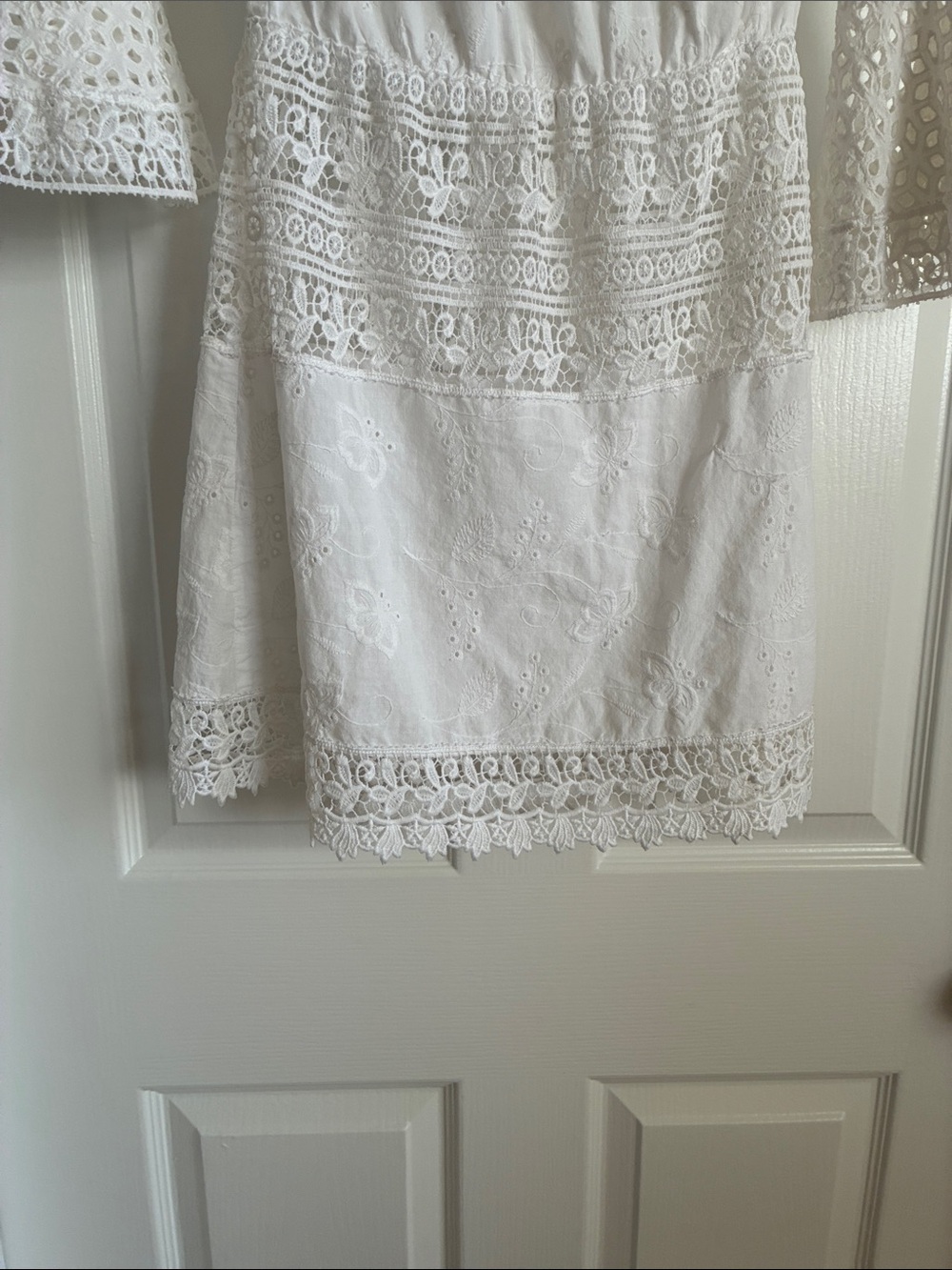 Festival Open Embroidery Boho Eyelet Bell Sleeve Dress - Picture 6 of 8